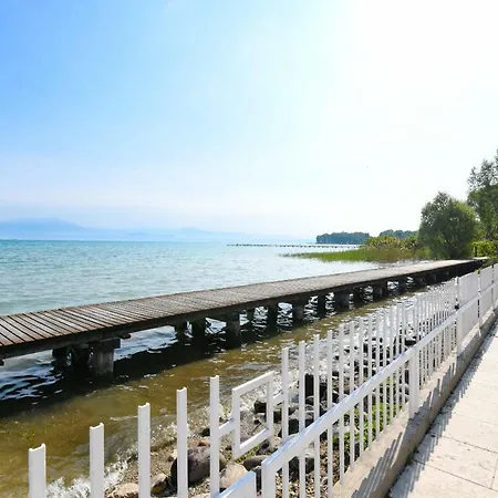 Il Porticciolo 1 * Sirmione